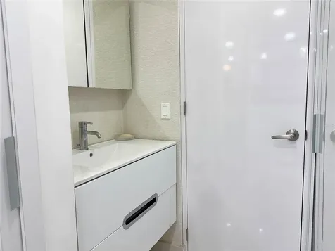 7043 Horizonte Street Playa Dorada Carolina PR 00979