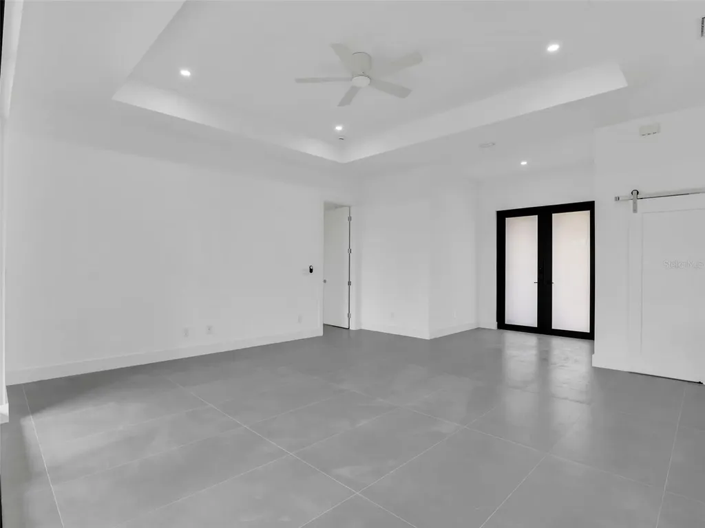11153 Carnegie Avenue Englewood FL 34224