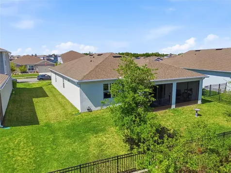 2398 Nuthatch Street St Cloud FL 34771