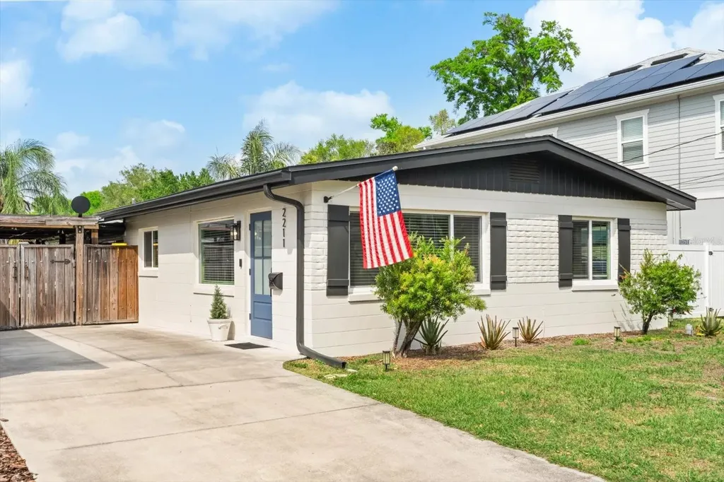 2211 Oregon Street Orlando FL 32803