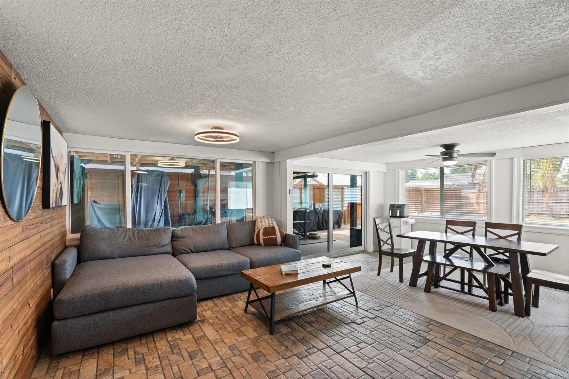 2211 Oregon Street Orlando FL 32803