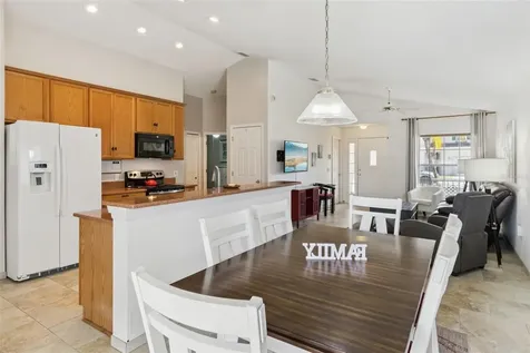2133 Hunters Greene Drive Lakeland FL 33810