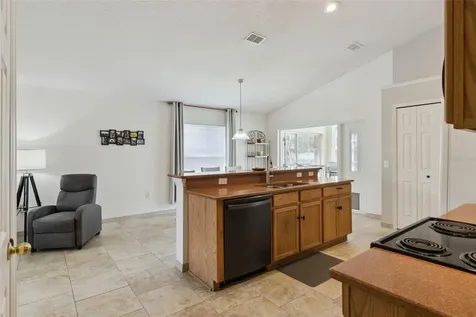 2133 Hunters Greene Drive Lakeland FL 33810