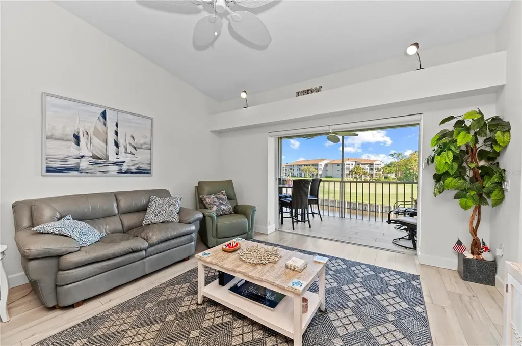 4639 Chapel Hill Drive Sarasota FL 34238
