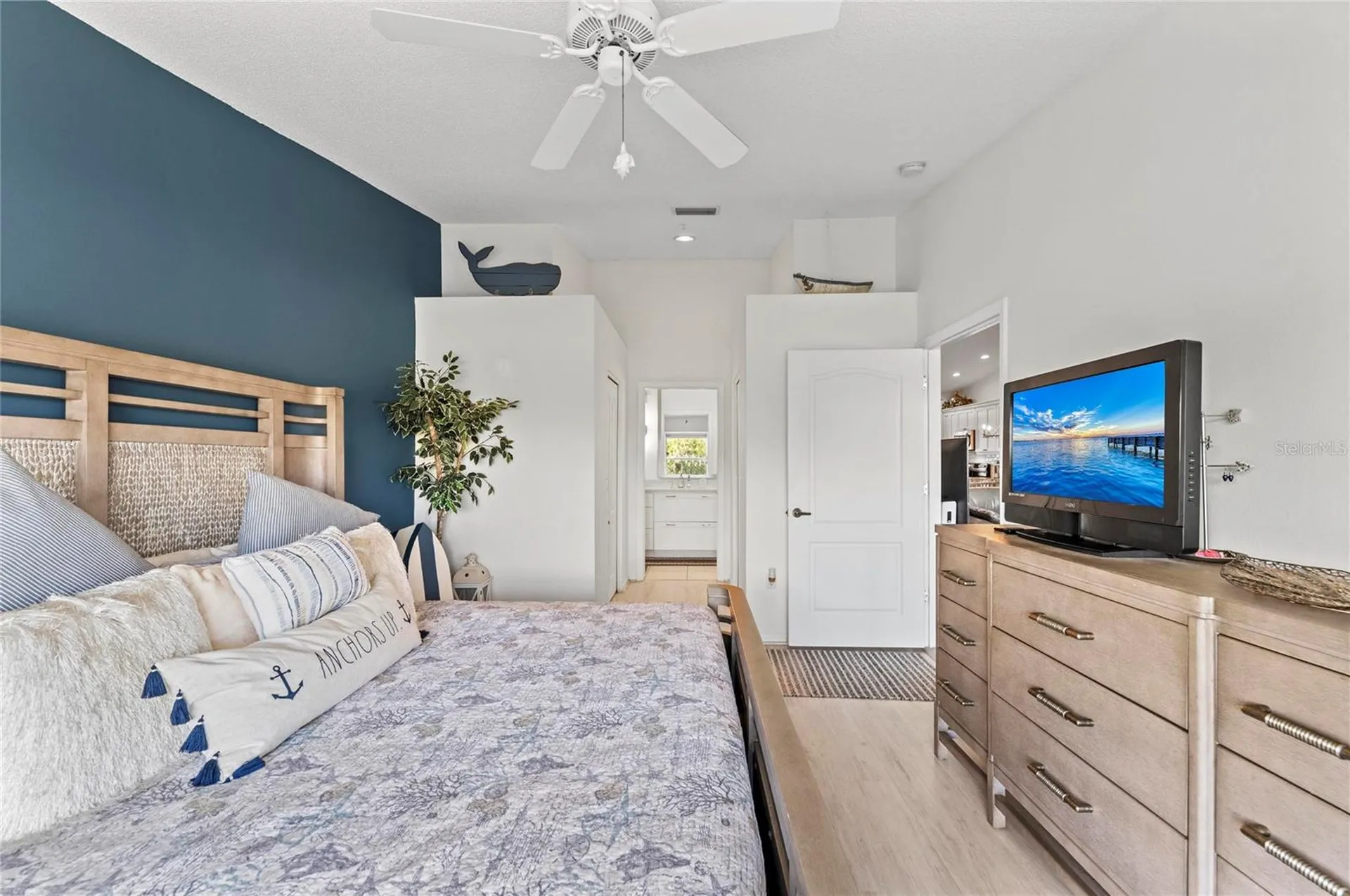 4639 Chapel Hill Drive Sarasota FL 34238
