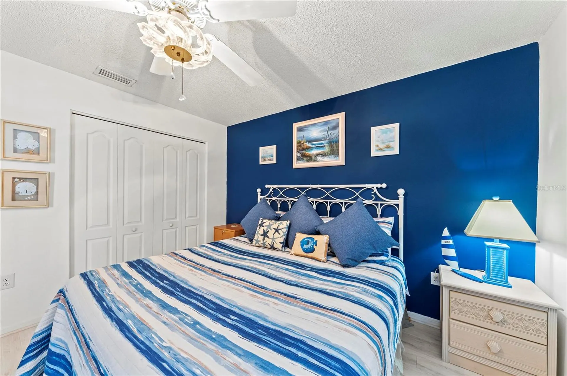 4639 Chapel Hill Drive Sarasota FL 34238