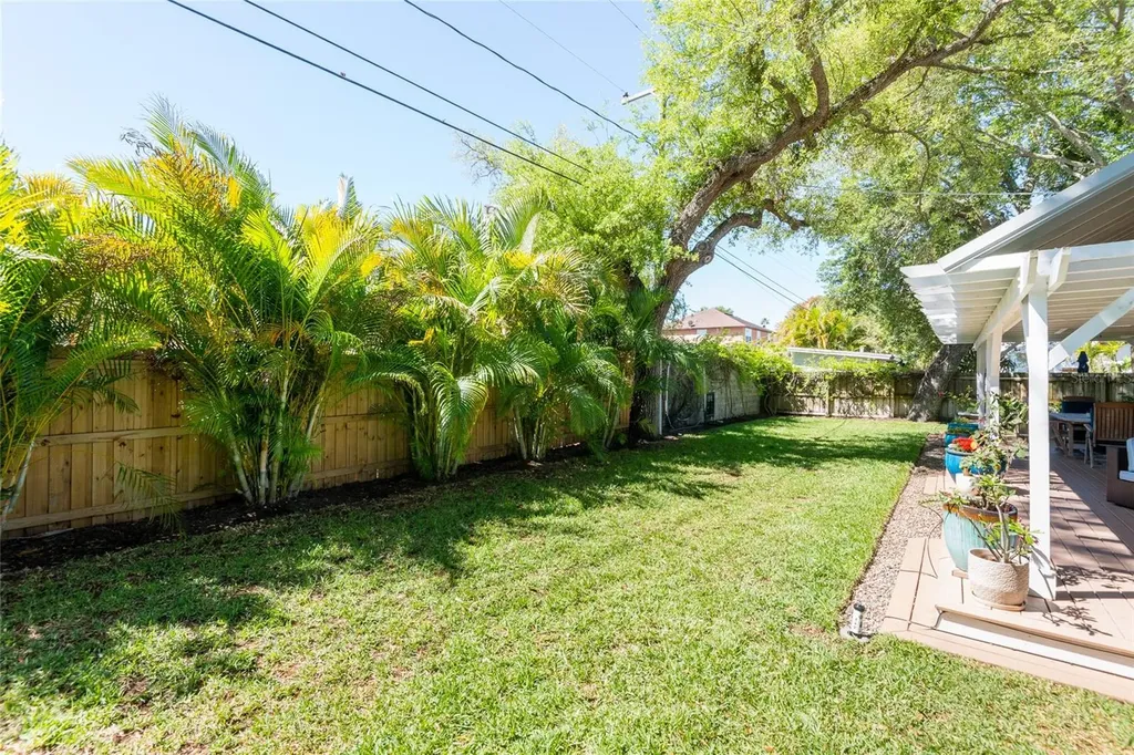 4704 W El Prado Boulevard Tampa FL 33629