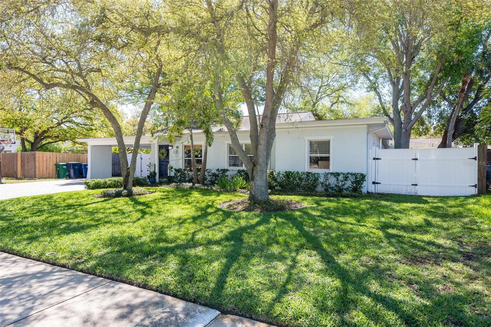 4704 W El Prado Boulevard Tampa FL 33629