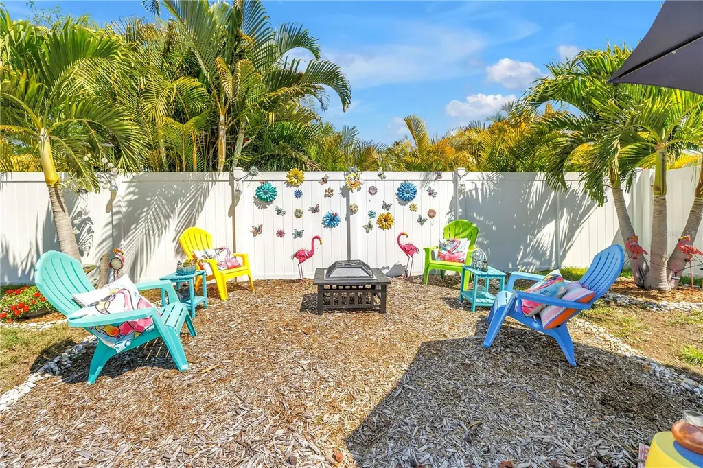 12487 93rd Avenue Seminole FL 33772