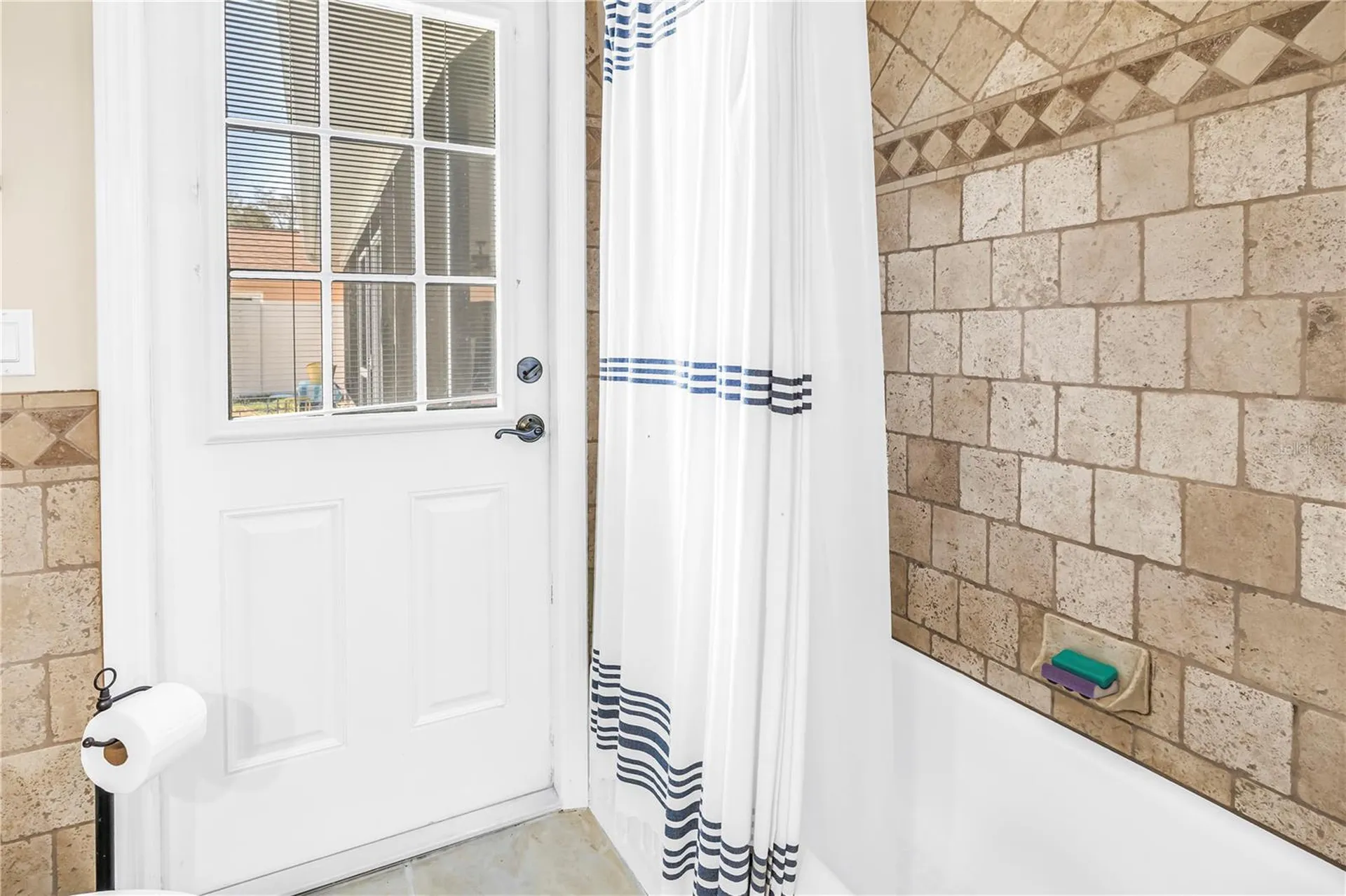 12487 93rd Avenue Seminole FL 33772