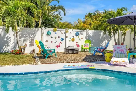 12487 93rd Avenue Seminole FL 33772