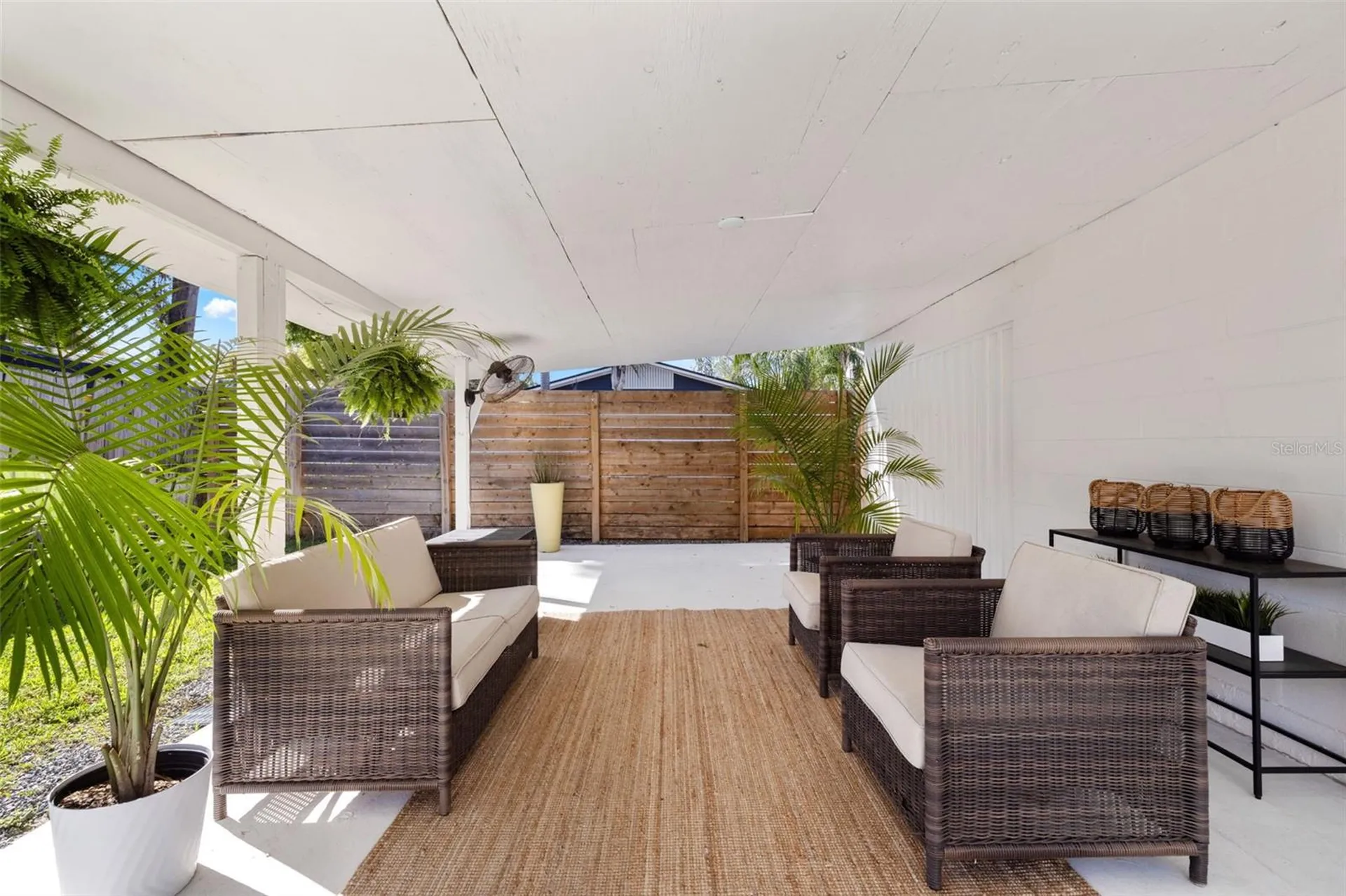 103 E Lambright Street Tampa FL 33604
