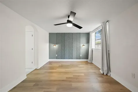 103 E Lambright Street Tampa FL 33604
