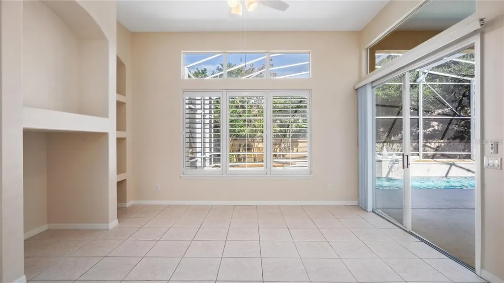 7773 Debeaubien Drive Orlando FL 32835