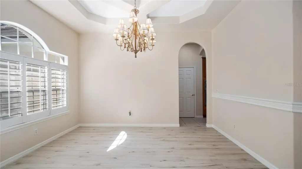 7773 Debeaubien Drive Orlando FL 32835