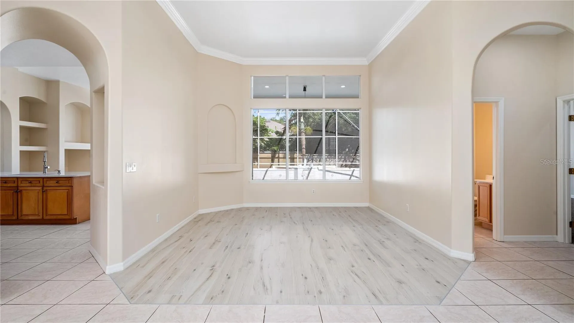 7773 Debeaubien Drive Orlando FL 32835