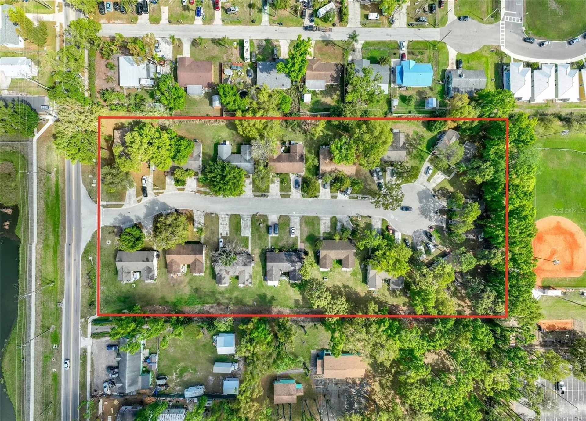 904 33rd Avenue E Bradenton FL 34208