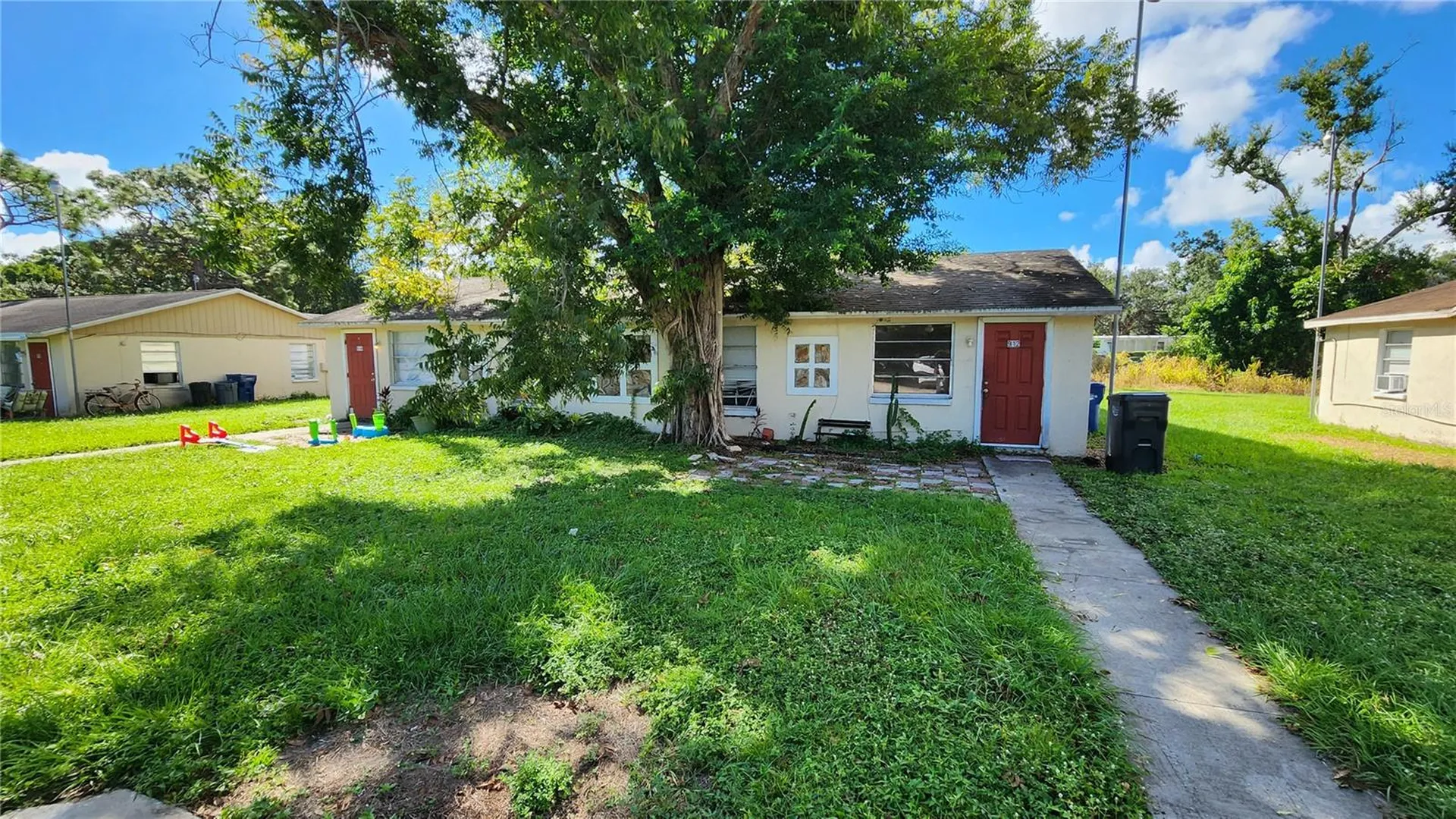904 33rd Avenue E Bradenton FL 34208