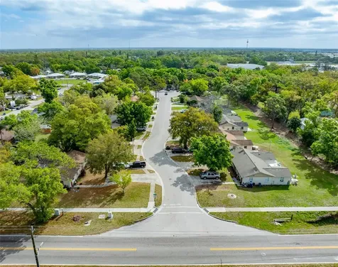 904 33rd Avenue E Bradenton FL 34208