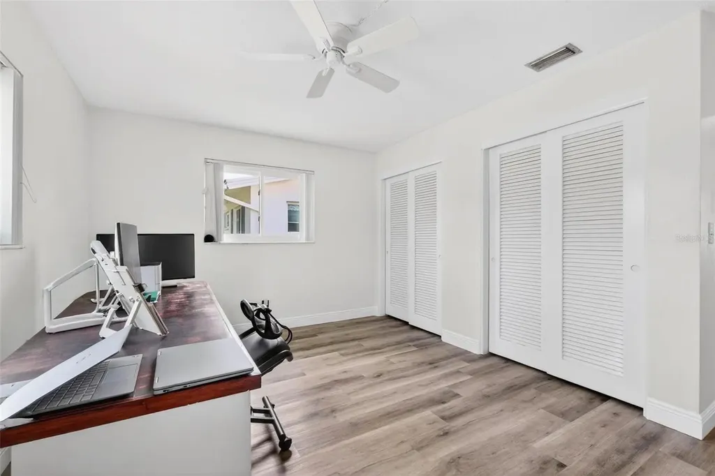 14362 93rd Avenue Seminole FL 33776