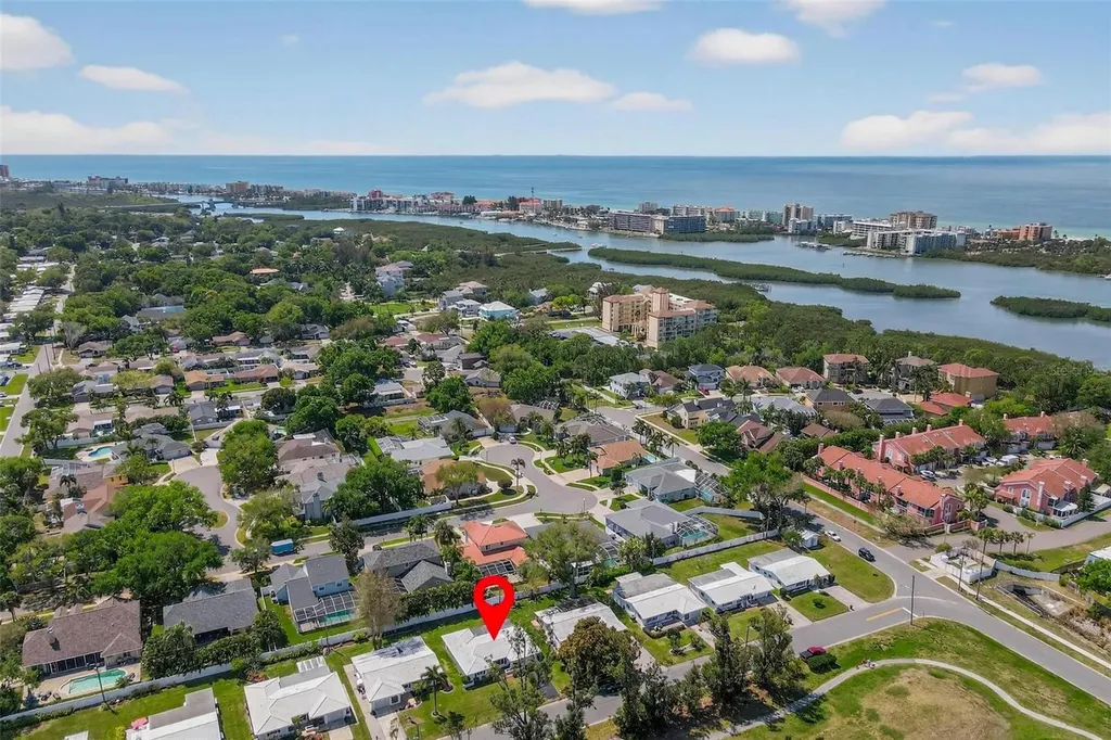 14362 93rd Avenue Seminole FL 33776