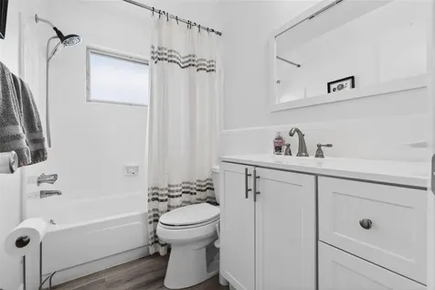 14362 93rd Avenue Seminole FL 33776