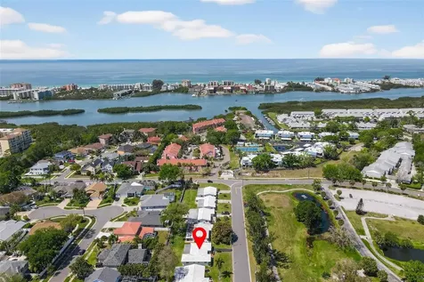 14362 93rd Avenue Seminole FL 33776
