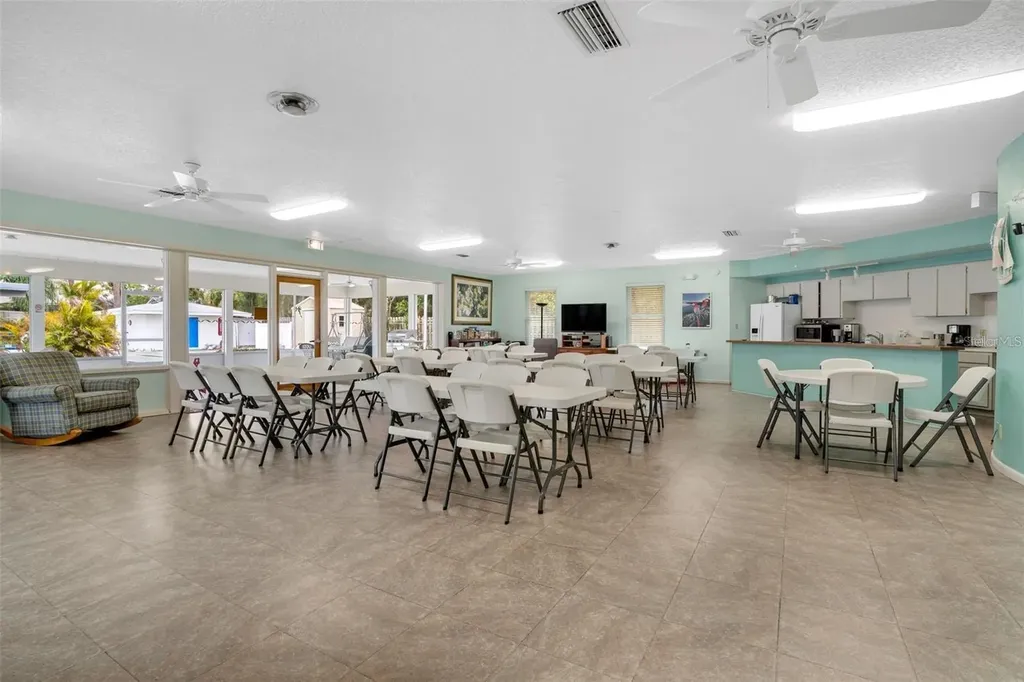 12400 Park Boulevard Seminole FL 33772
