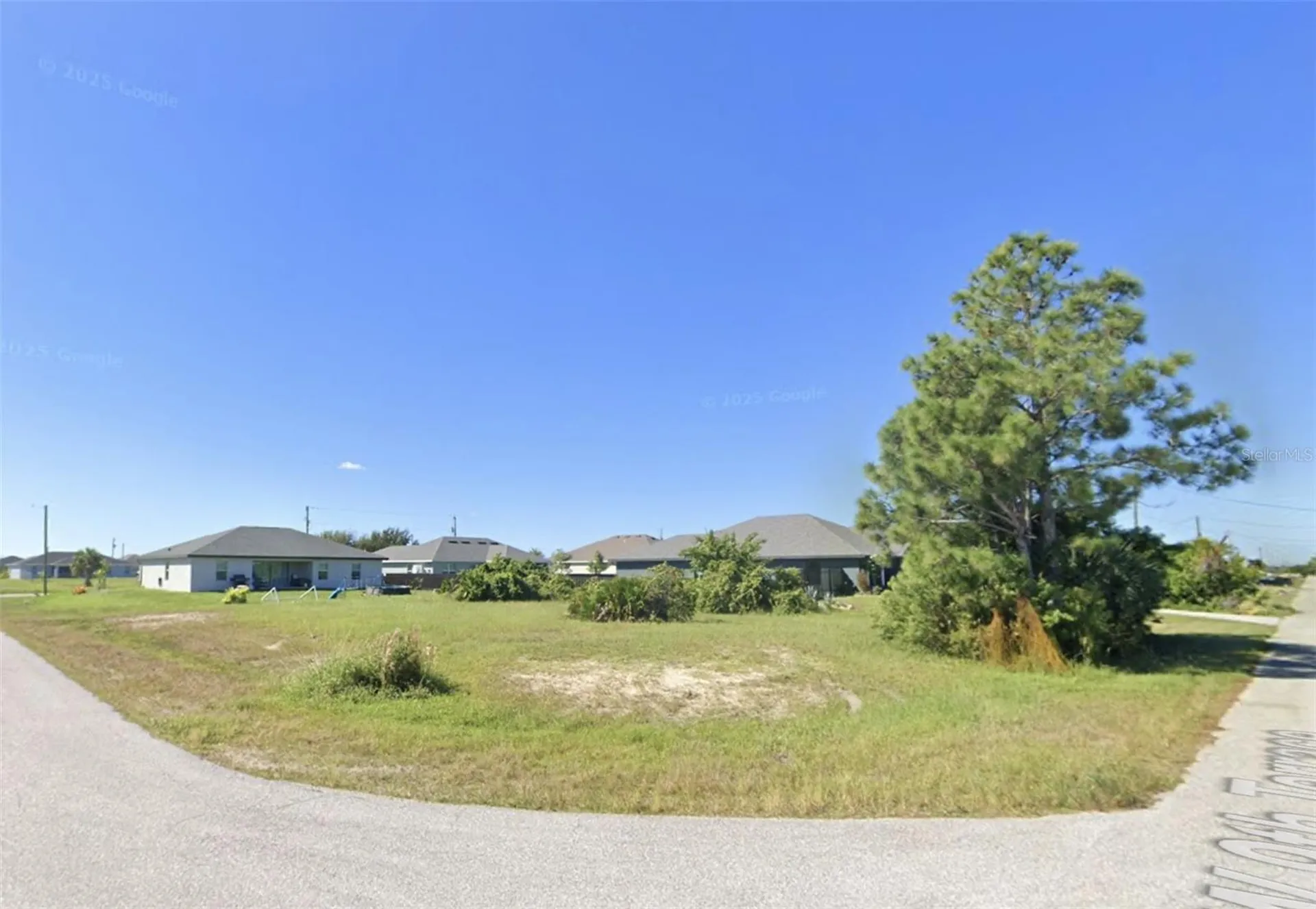 2416 NW 9th Terrace Cape Coral FL 33993