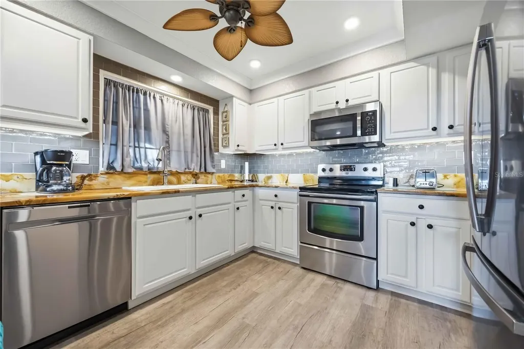 23465 Harborview Road Punta Gorda FL 33980