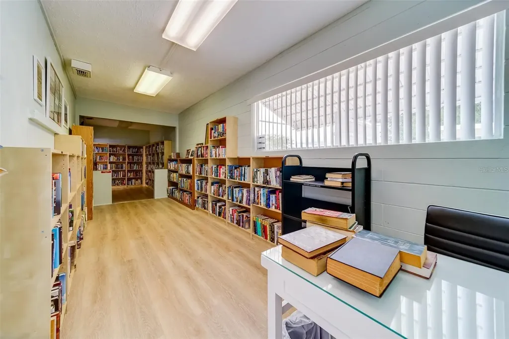 5810 21st Street N St Petersburg FL 33714