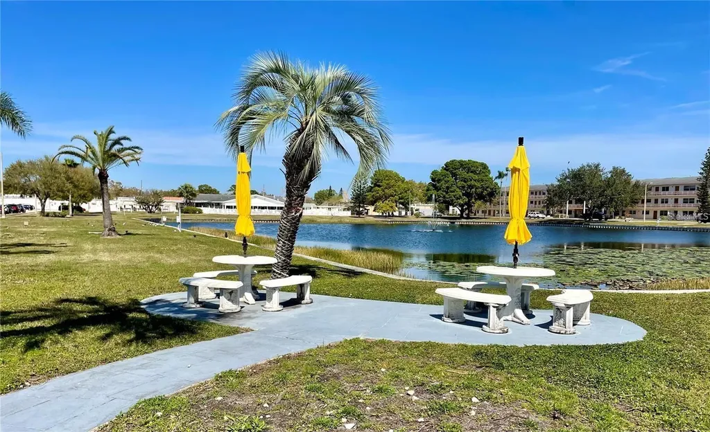 5810 21st Street N St Petersburg FL 33714