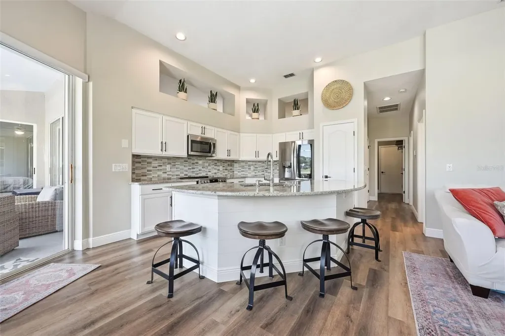 1941 Citrus Court Mount Dora FL 32757