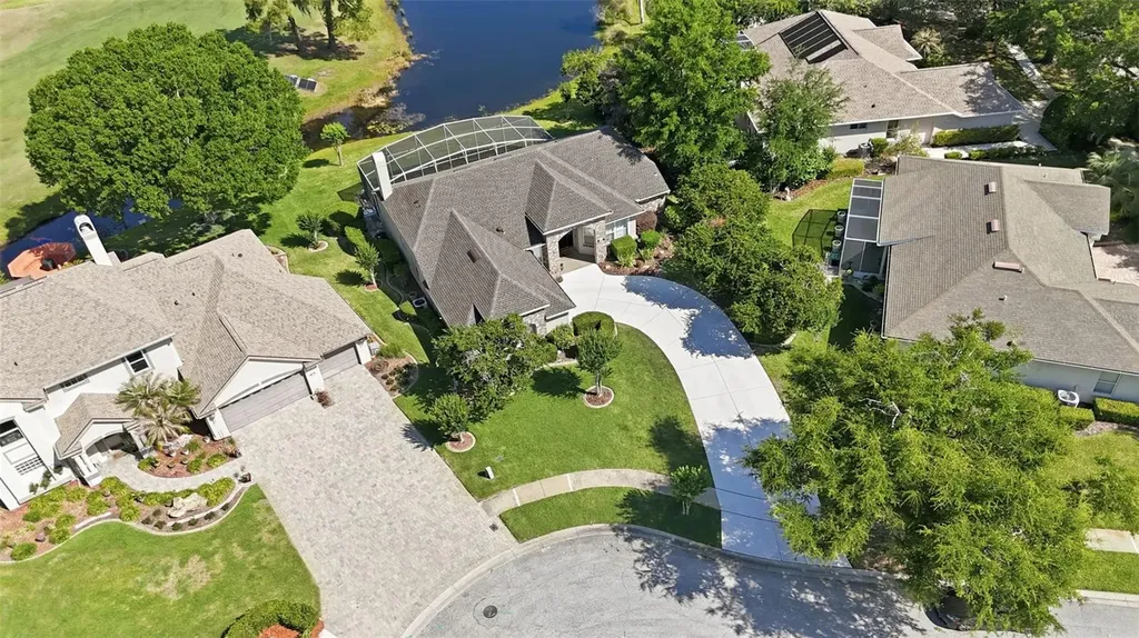 1941 Citrus Court Mount Dora FL 32757