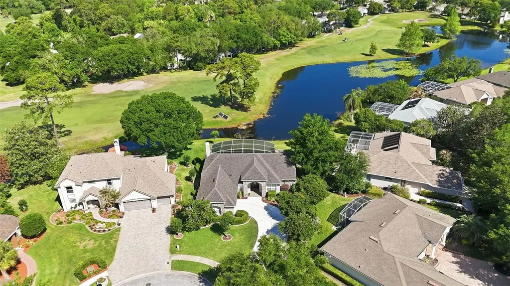 1941 Citrus Court Mount Dora FL 32757