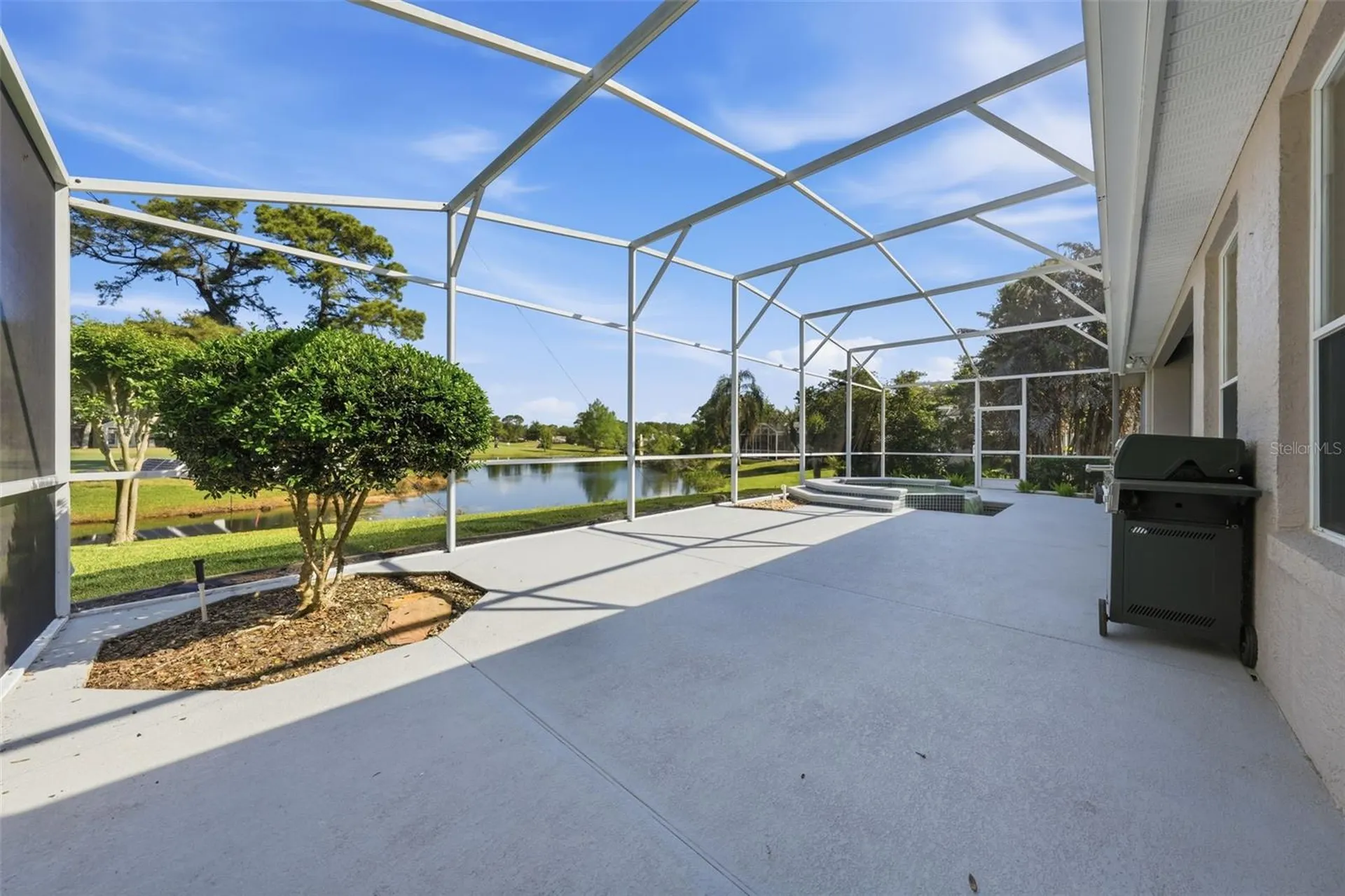 1941 Citrus Court Mount Dora FL 32757