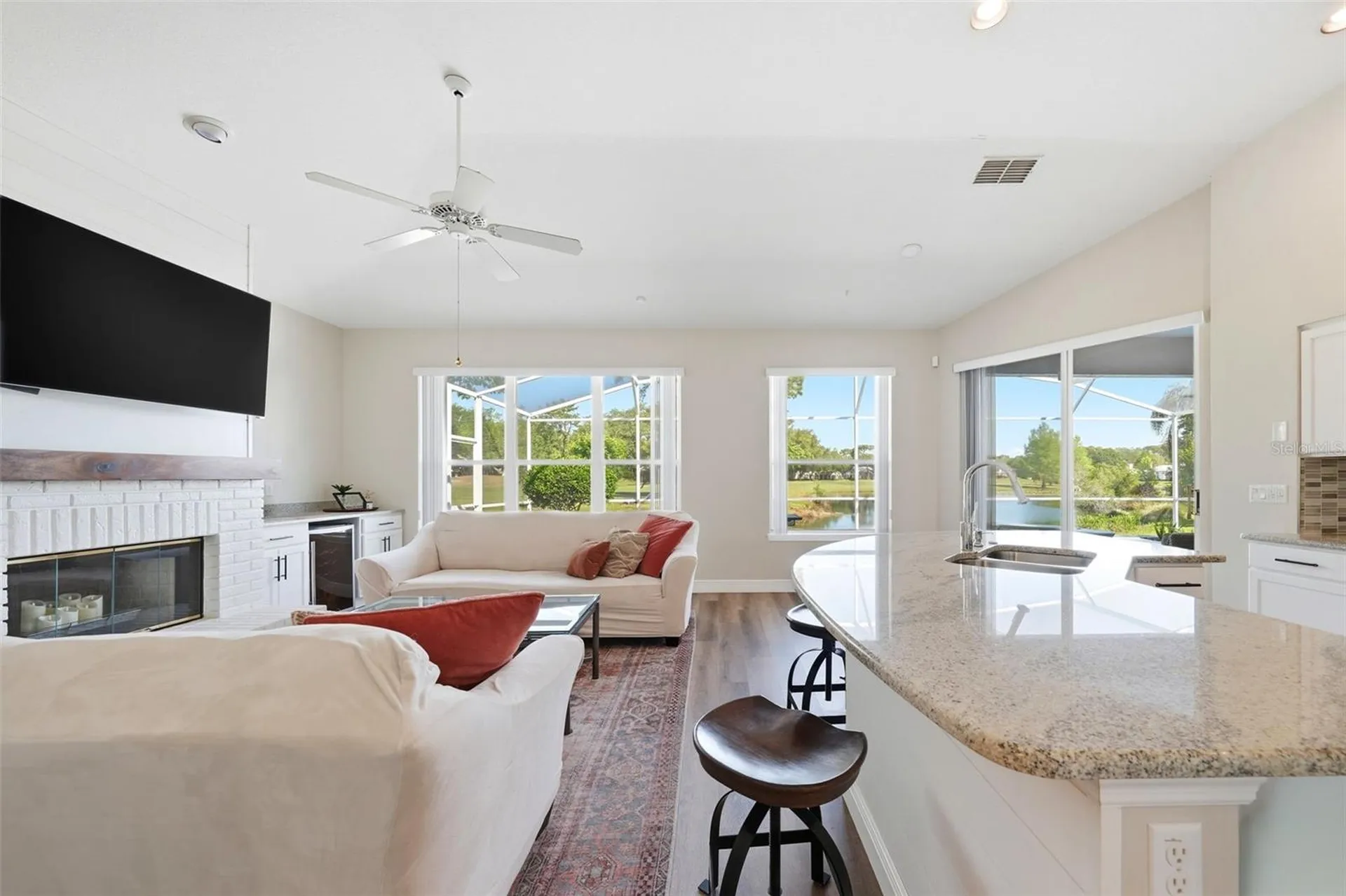 1941 Citrus Court Mount Dora FL 32757