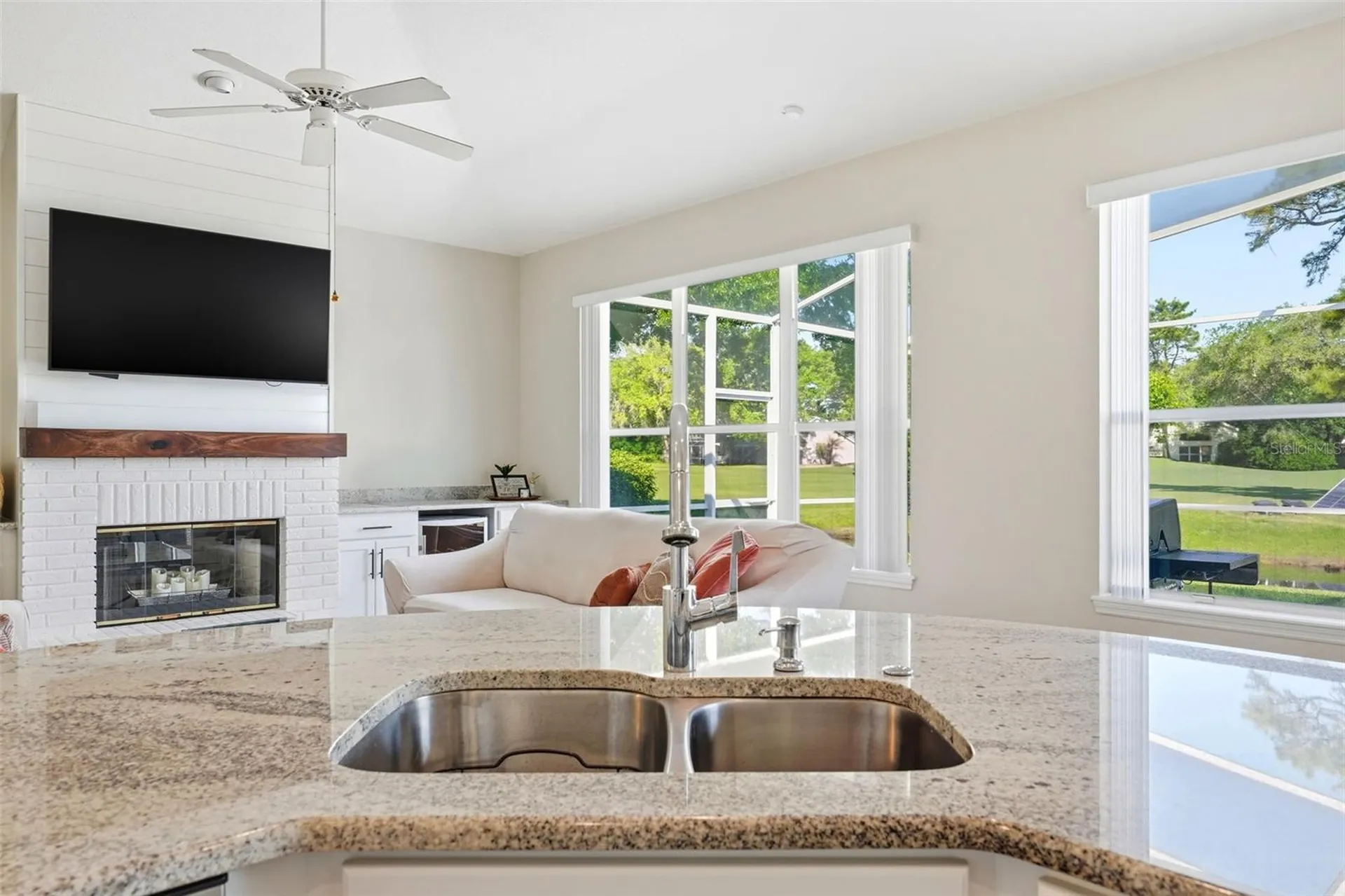 1941 Citrus Court Mount Dora FL 32757