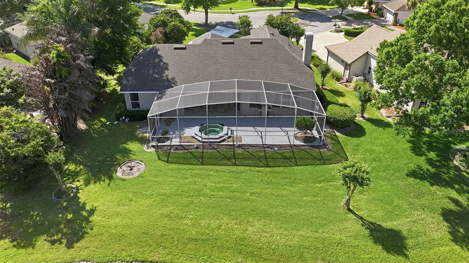 1941 Citrus Court Mount Dora FL 32757