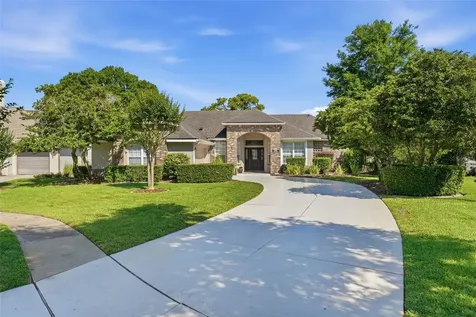 1941 Citrus Court Mount Dora FL 32757