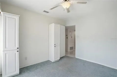 6127 4th Avenue S St Petersburg FL 33707