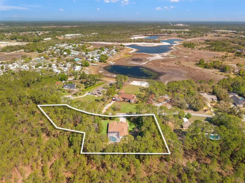10260 Waters Edge Court Weeki Wachee FL 34613