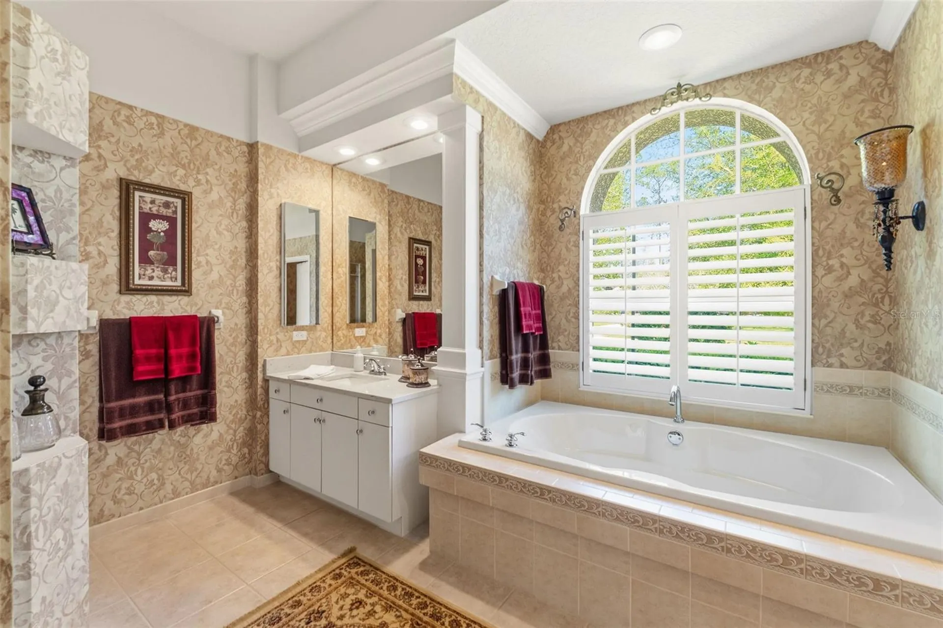 10260 Waters Edge Court Weeki Wachee FL 34613