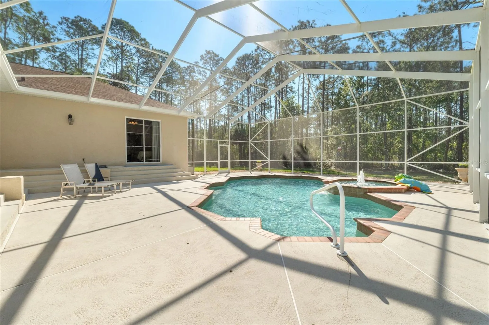 10260 Waters Edge Court Weeki Wachee FL 34613