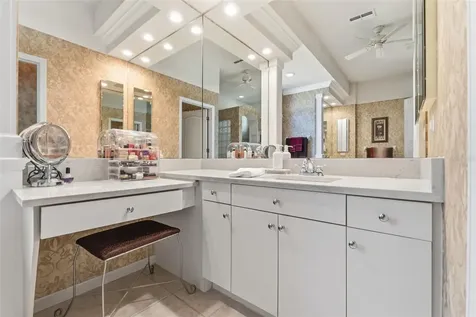 10260 Waters Edge Court Weeki Wachee FL 34613