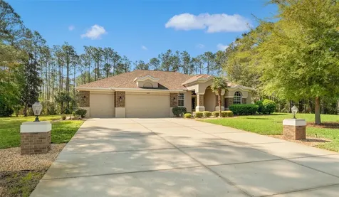 10260 Waters Edge Court Weeki Wachee FL 34613