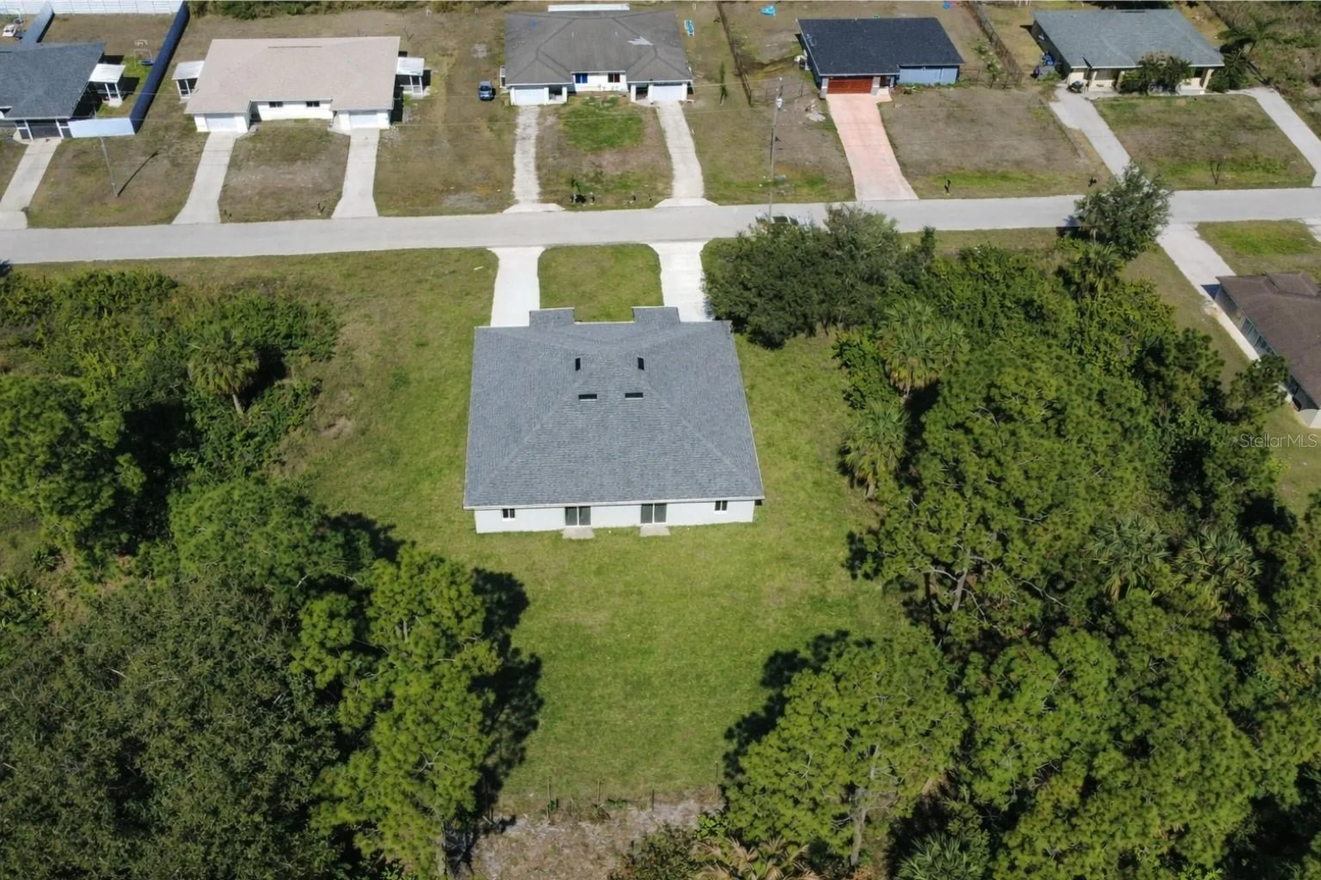 2423/2421 Milton Avenue S Lehigh Acres FL 33973