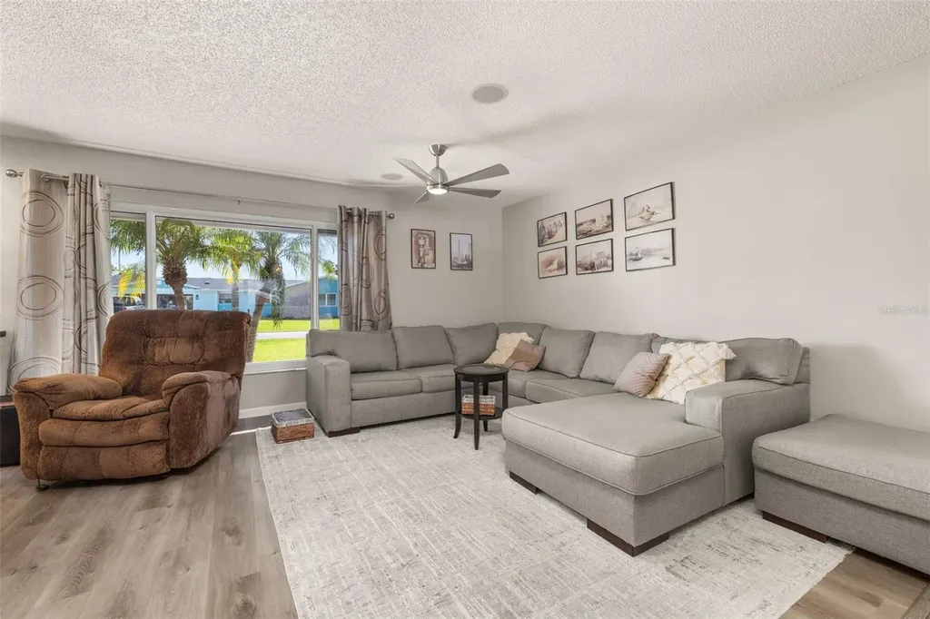 2 Claymont Court S Palm Coast FL 32137