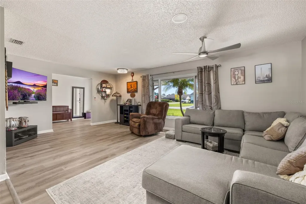 2 Claymont Court S Palm Coast FL 32137