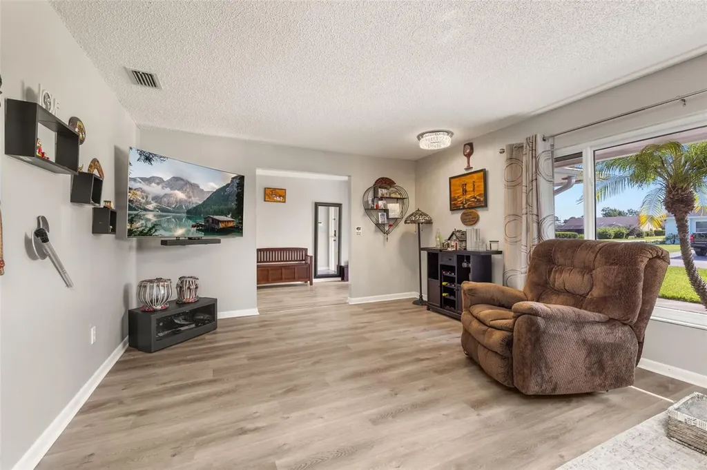 2 Claymont Court S Palm Coast FL 32137